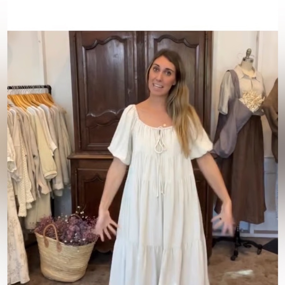 Neuflora Marianna Dress - Cream EUC